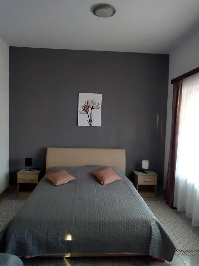 Διαμέρισμα Apartmani Alma Πούλα