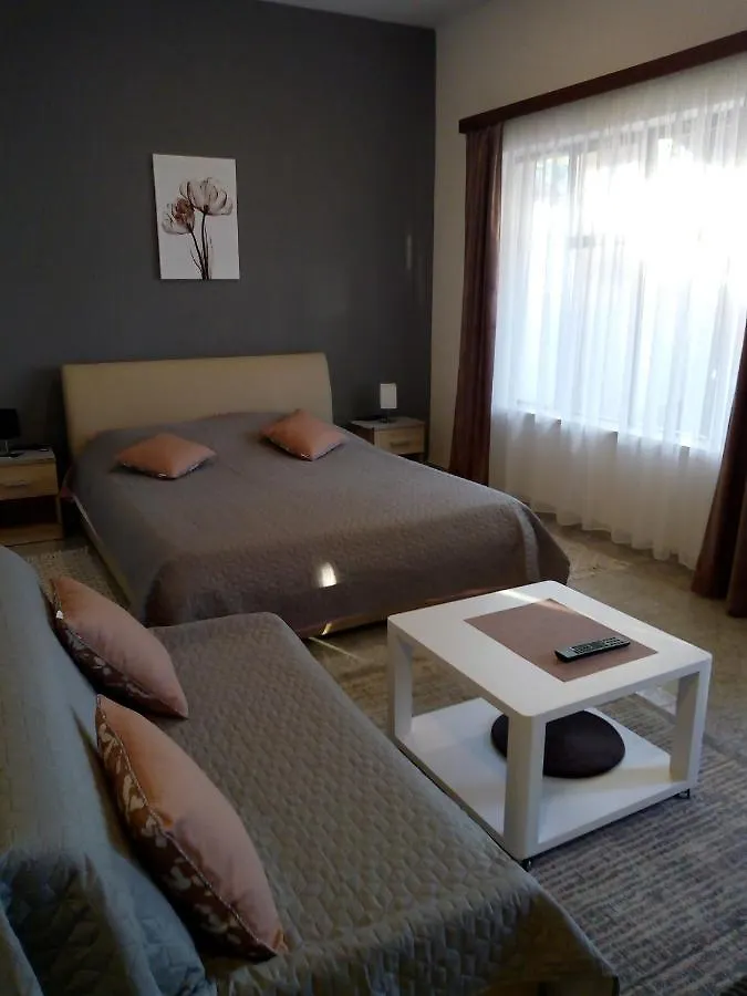 Apartmani Alma Πούλα Διαμέρισμα
