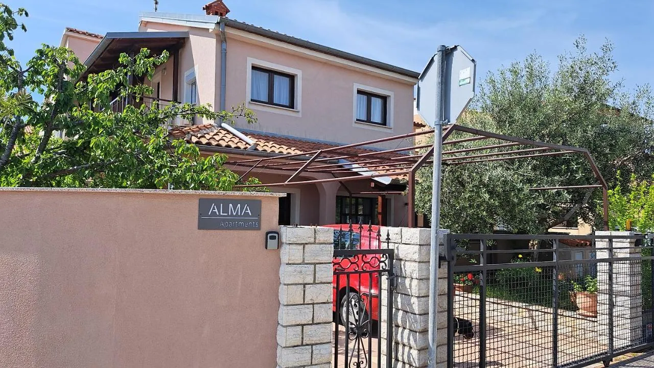 Apartmani Alma Πούλα