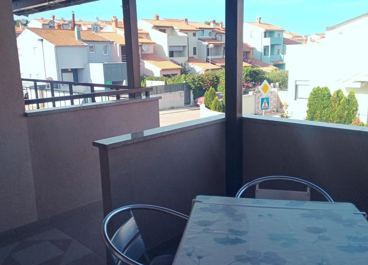 Apartmani Alma Pula 0*,