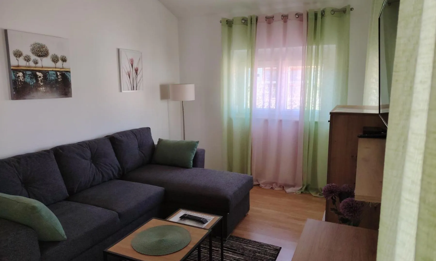 Apartment Apartmani Alma Pula
