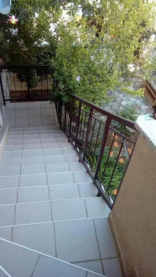 Apartmani Alma Pula